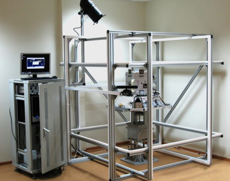 ADCS Hardware-in-the-Loop Simulation Bench