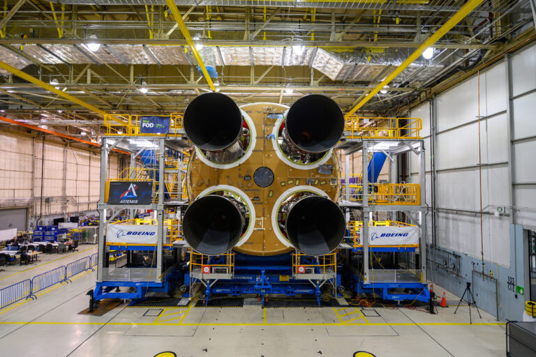 RS-25 Rocket Engine — Space Launch System Core Stage Propulsion