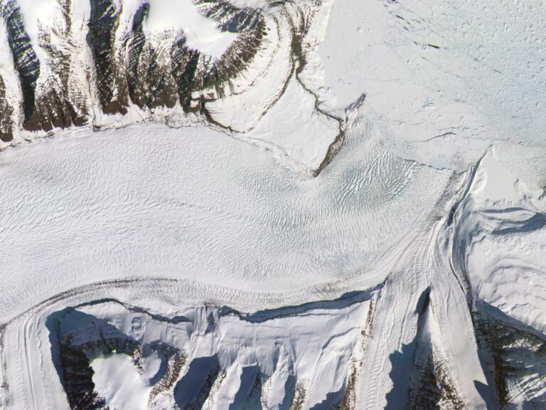 SR Data — Satellite Imagery & Geospatial Analytics